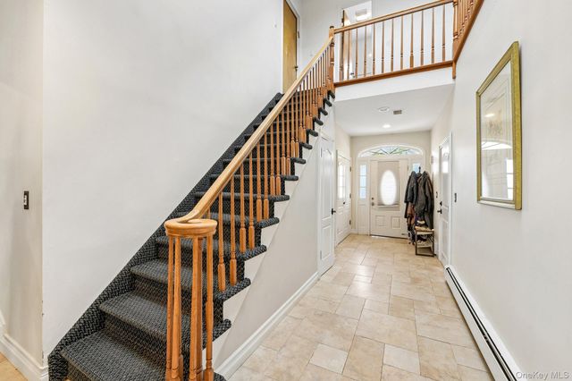 708 Park Lane, Cedarhurst, NY 11516