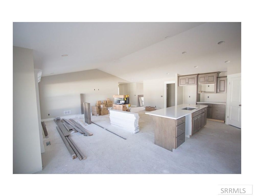 Image 10 of property listing at 198 Galena Summit Dr, Idaho Falls, ID 83404