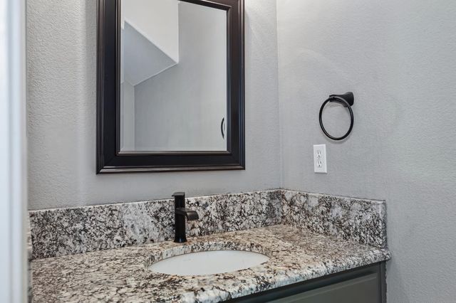 3485 Lambeth Dr, Rescue, CA 95672