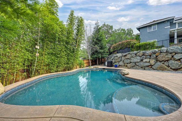 3485 Lambeth Dr, Rescue, CA 95672