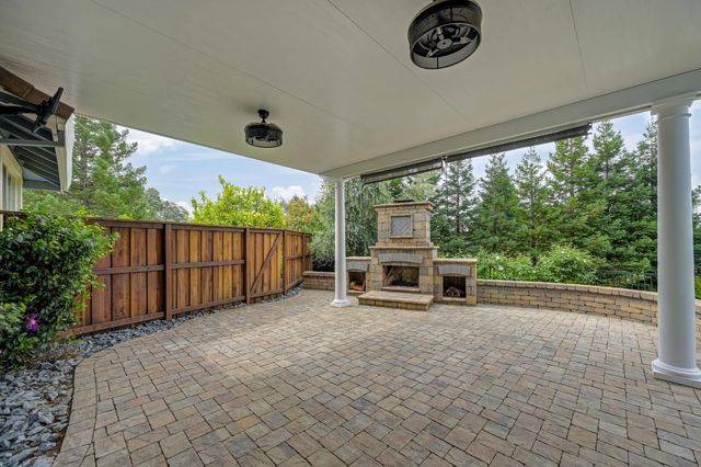 3485 Lambeth Dr, Rescue, CA 95672