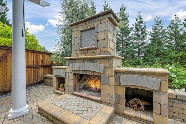 3485 Lambeth Dr, Rescue, CA 95672