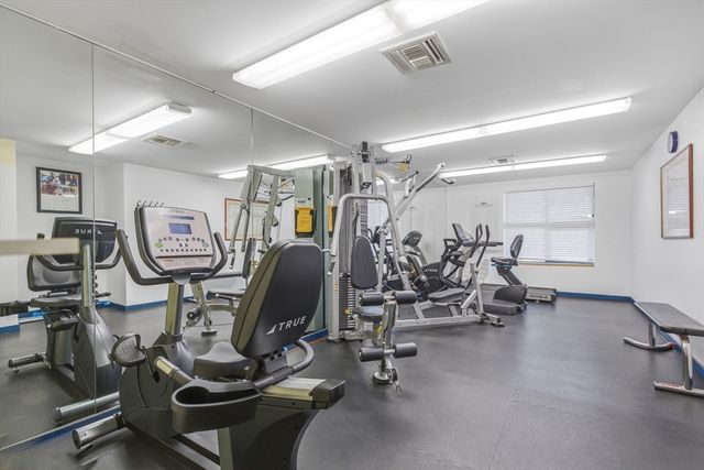 170 Gore St. 113, Cambridge, MA 02141