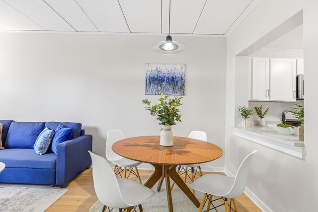 170 Gore St. 113, Cambridge, MA 02141