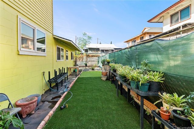 1141 Olomea Street, Honolulu, HI 96817