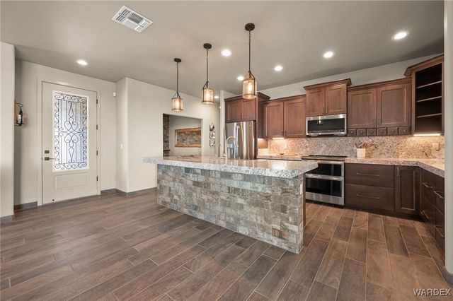 3034 Fort Mojave Drive, Bullhead City, AZ 86429