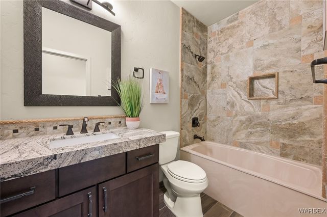 3034 Fort Mojave Drive, Bullhead City, AZ 86429