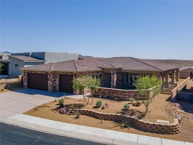 3034 Fort Mojave Drive, Bullhead City, AZ 86429