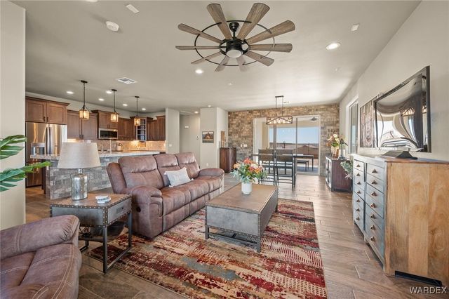 3034 Fort Mojave Drive, Bullhead City, AZ 86429