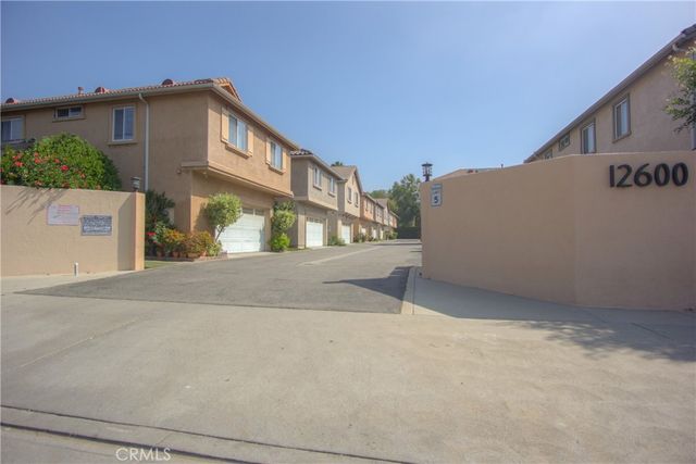 12600 San Fernando 121, Sylmar, CA 91342