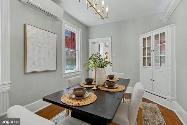 2011 BANK ST, Baltimore, MD 21231