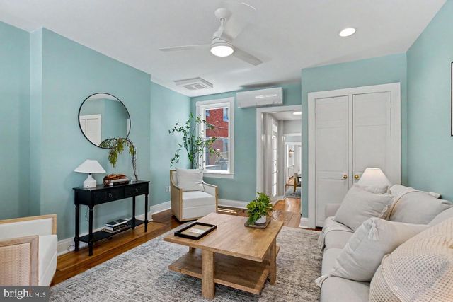 2011 BANK ST, Baltimore, MD 21231