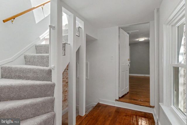 2011 BANK ST, Baltimore, MD 21231