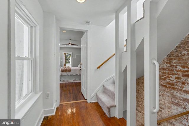 2011 BANK ST, Baltimore, MD 21231