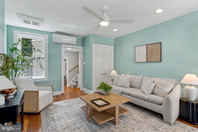2011 BANK ST, Baltimore, MD 21231