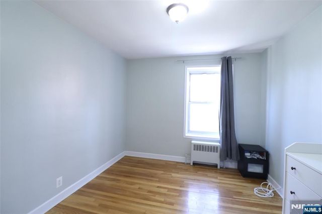 2330 Linwood Avenue 3D, Fort Lee, NJ 07024