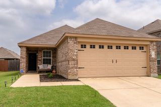 1402 Fantail Lane, Ennis, TX 75119