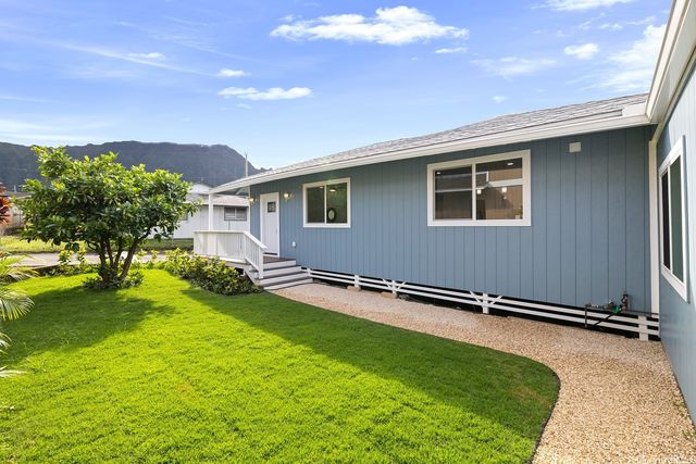 45-510 Mahinui Road B, Kaneohe, HI 96744