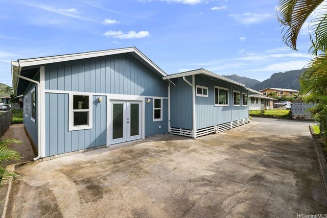 45-510 Mahinui Road B, Kaneohe, HI 96744