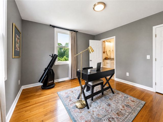 39 Stallings Road, Greenville, SC 29611