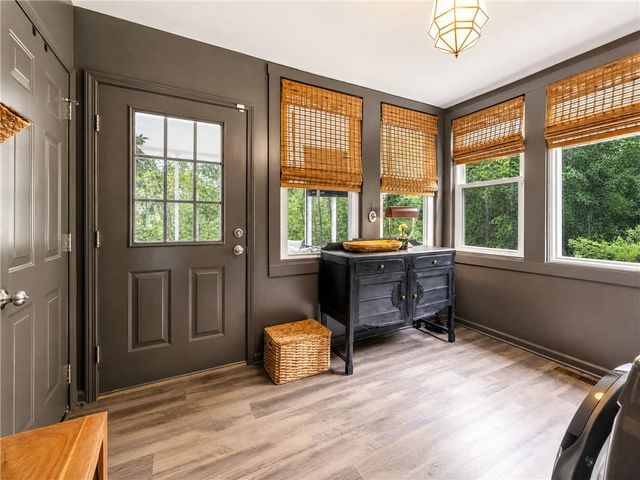 39 Stallings Road, Greenville, SC 29611