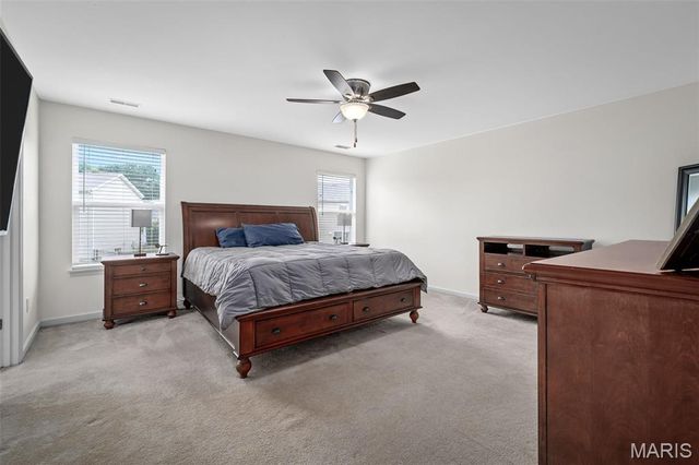 1842 Sterling Oaks Drive, St Peters, MO 63376
