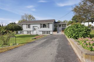 66 Observatory Avenue, Haverhill, MA 01832