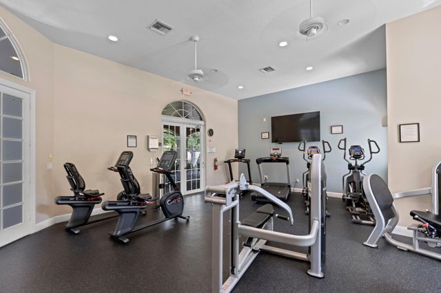 164 Berenger Walk, Royal Palm Beach, FL 33414