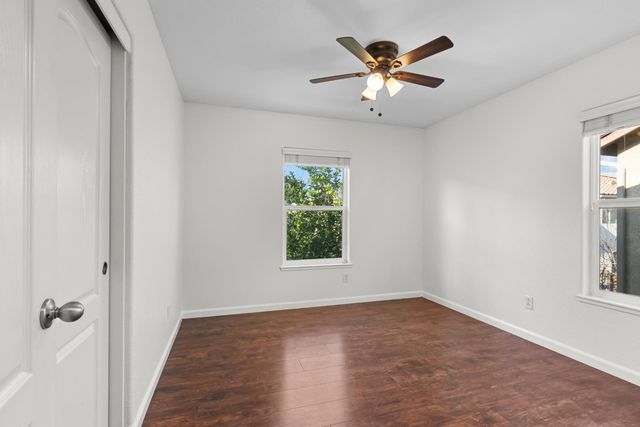 5225 Sun Chaser Way, Sacramento, CA 95835