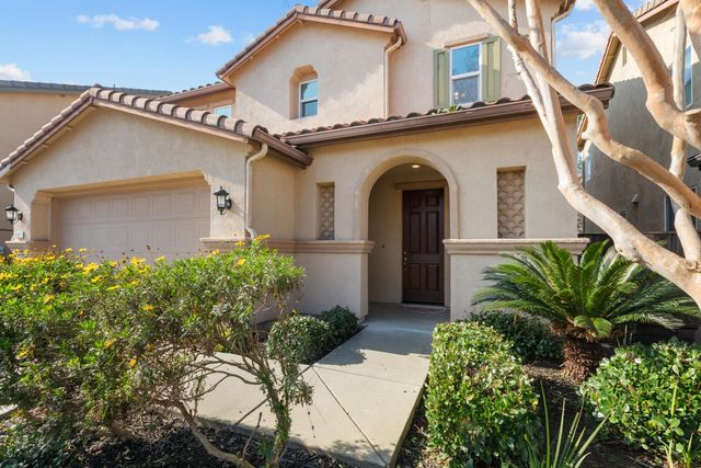 5225 Sun Chaser Way, Sacramento, CA 95835