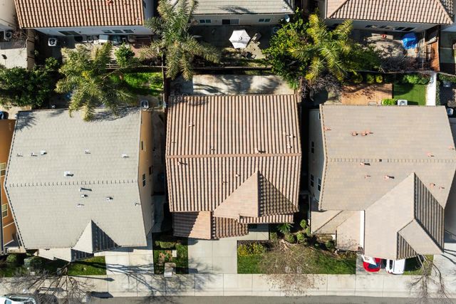 5225 Sun Chaser Way, Sacramento, CA 95835