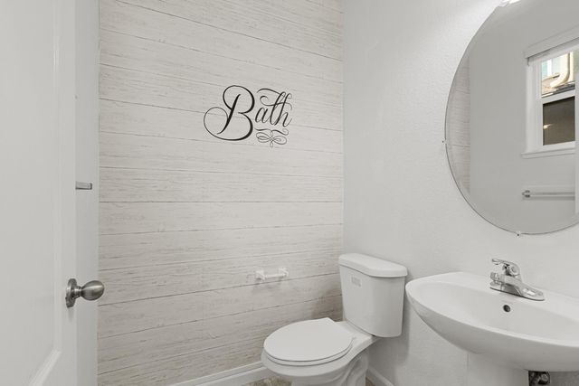 5225 Sun Chaser Way, Sacramento, CA 95835