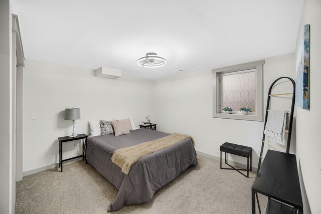 7405 Mccook Avenue, Hammond, IN 46323