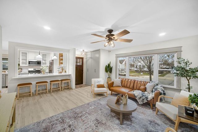 7405 Mccook Avenue, Hammond, IN 46323