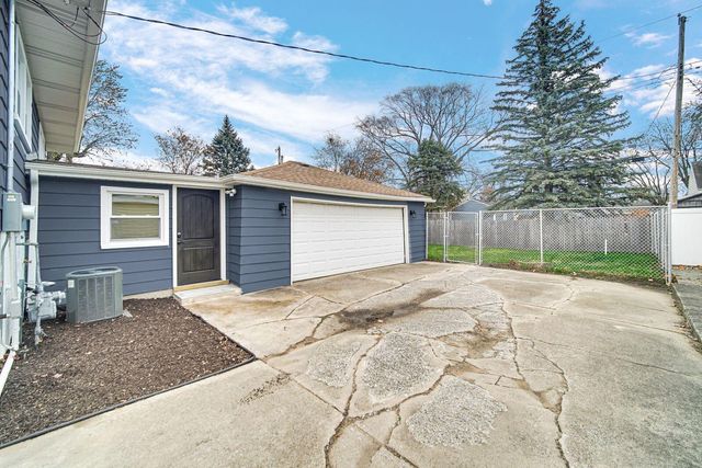 7405 Mccook Avenue, Hammond, IN 46323