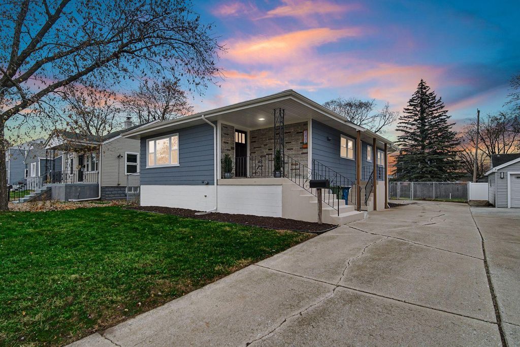 7405 Mccook Avenue, Hammond, IN 46323