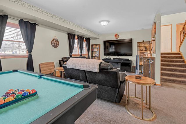 1270 97th Place, Crown Point, IN 46307