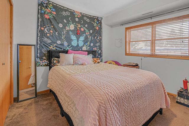 1270 97th Place, Crown Point, IN 46307