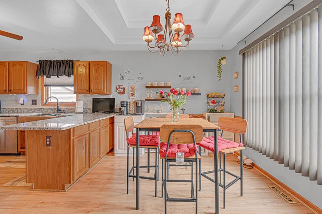 1270 97th Place, Crown Point, IN 46307