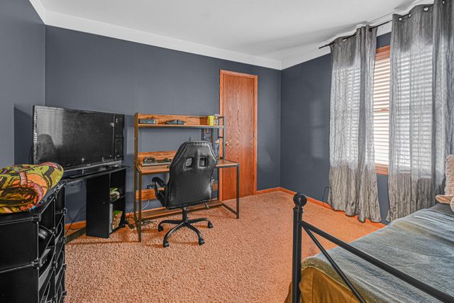 1270 97th Place, Crown Point, IN 46307