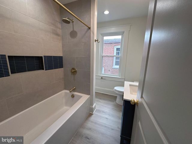 528 MANOR ST, Lancaster, PA 17603
