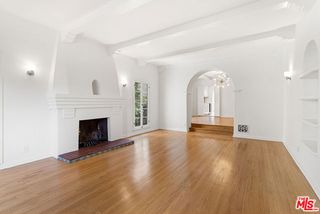 7972 Blackburn Avenue, Los Angeles, CA 90048