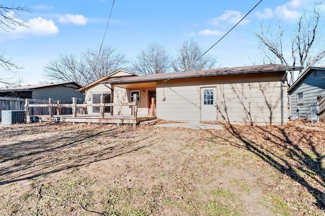 8209 E Boston St, Wichita, KS 67207