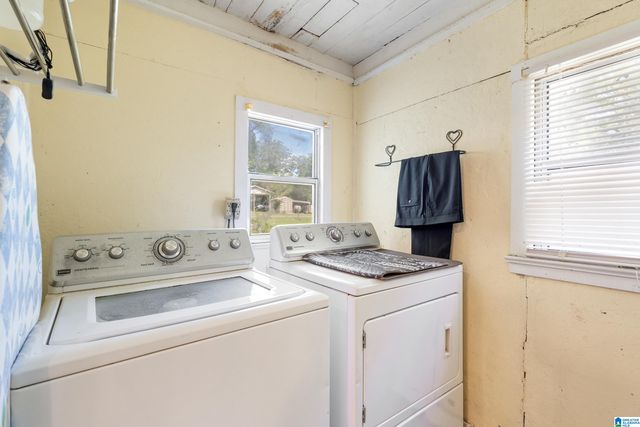 606 4TH STREET SE, Childersburg, AL 35044