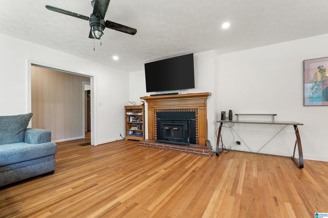 606 4TH STREET SE, Childersburg, AL 35044