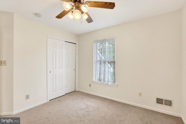 14 SUNFLOWER LN, Hamilton, NJ 08620