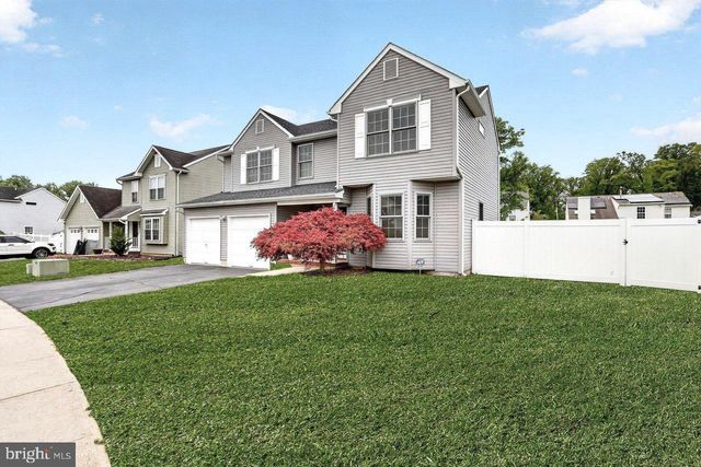 14 SUNFLOWER LN, Hamilton, NJ 08620