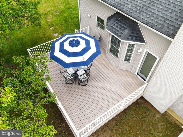 14 SUNFLOWER LN, Hamilton, NJ 08620