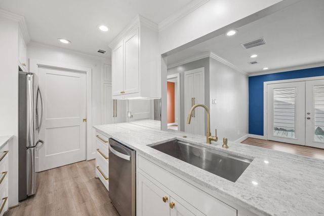 10257 Bridgeland Lane, Houston, TX 77041