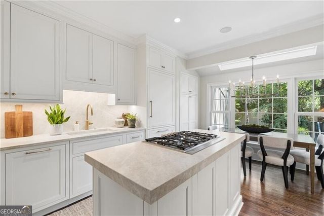 1207 Brookhaven Park Place, Brookhaven, GA 30319